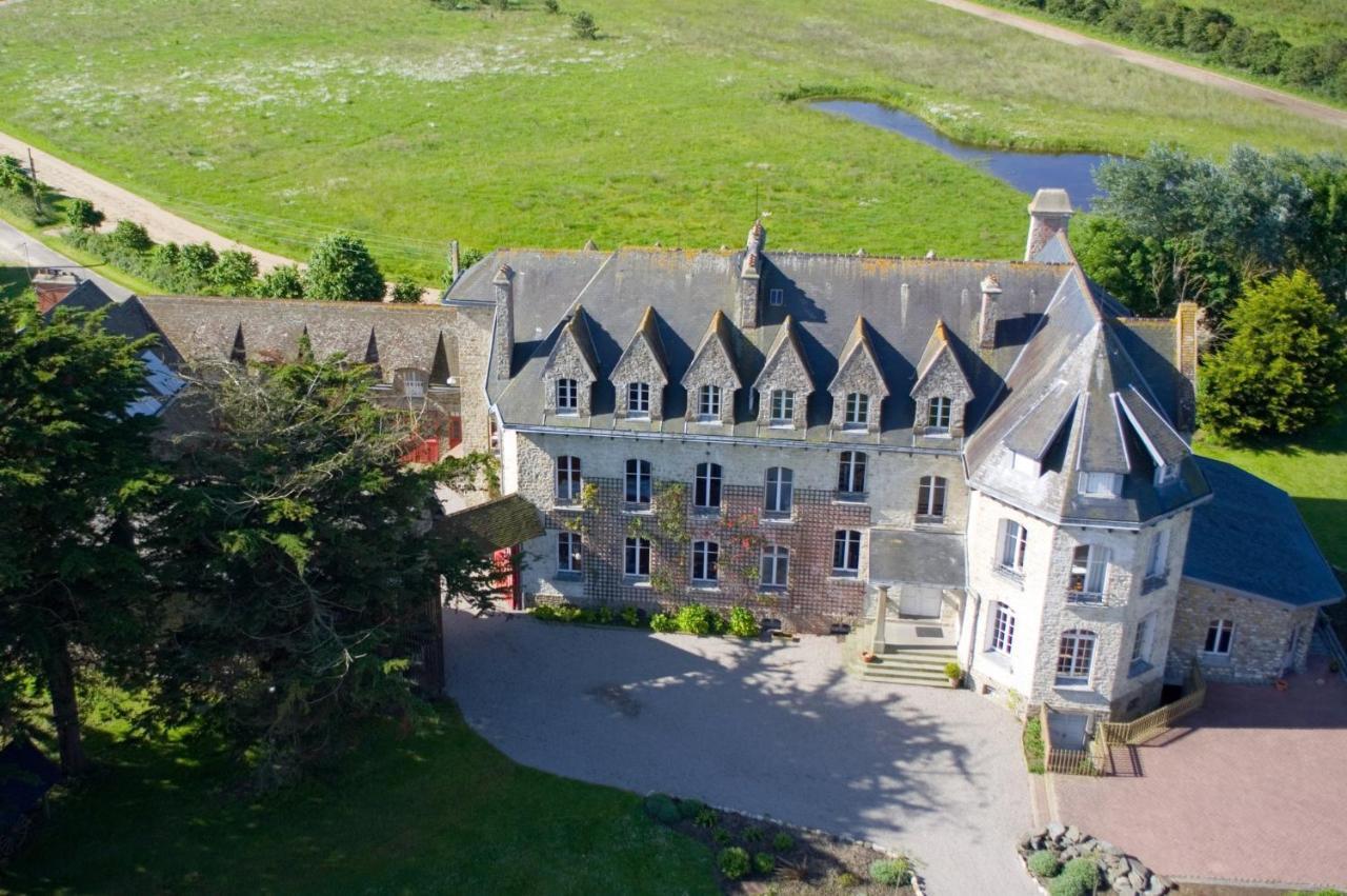 Château de Surville Surville  Extérieur photo