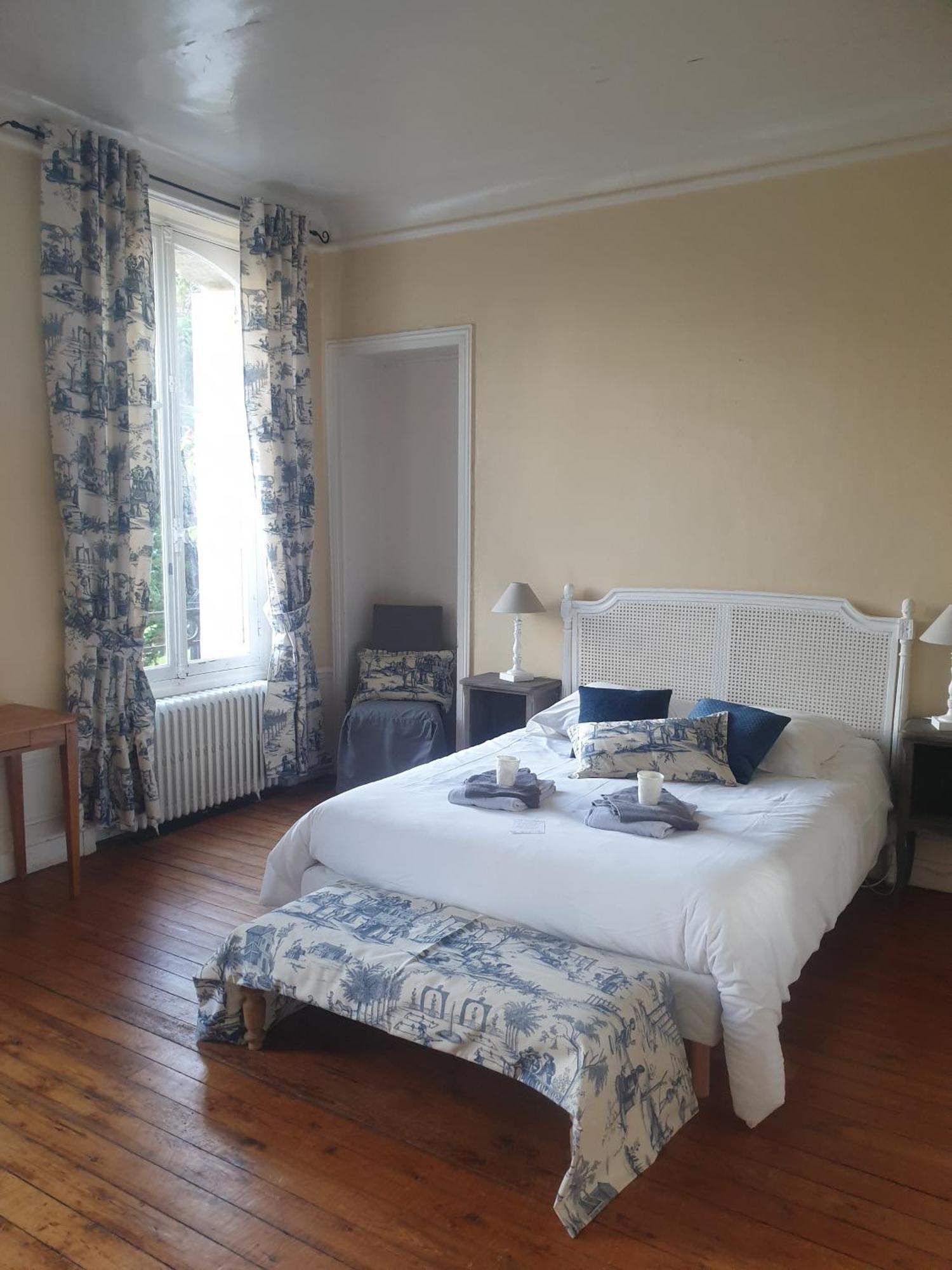 Château de Surville Surville  Chambre photo